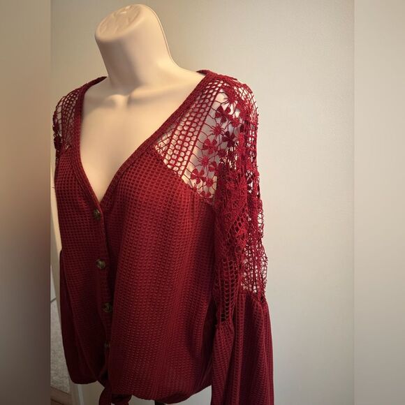 Cardigan top In Burgandy color size XL NWOT - Picture 4 of 10